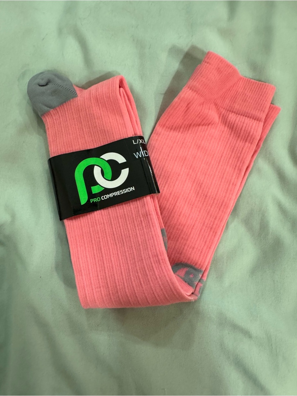 Pro Compression Women's Compression Socks - Pink L/XL Wide